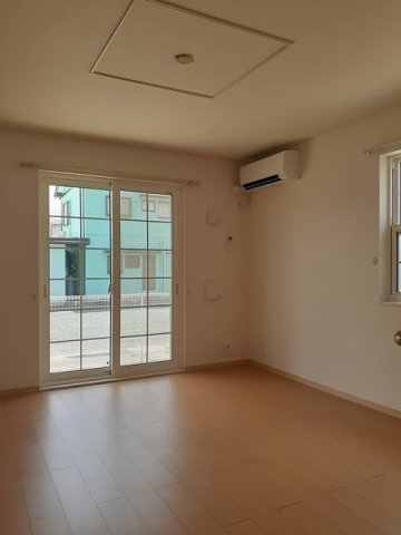 サンウィッシュ　Ａの居間・リビング|こちらの居間で趣味の時間をお楽しみください