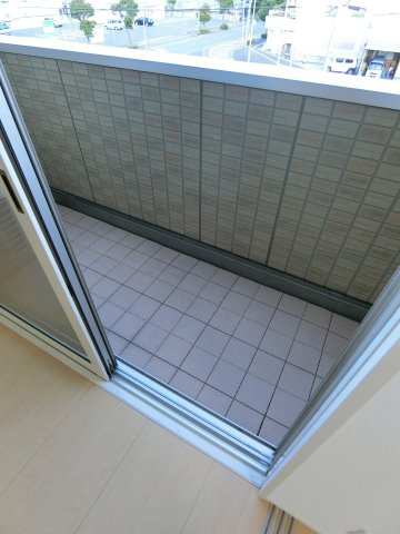 フェリース　サラのバルコニー
