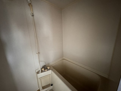 【浴室】 | 東港一丁目　工場