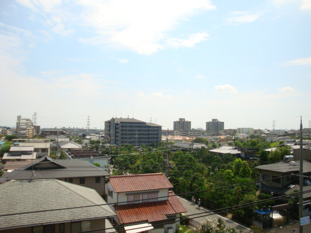 センチュリーコート宝塚の展望