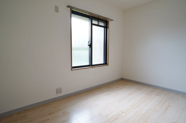 宝塚彩悠館の寝室