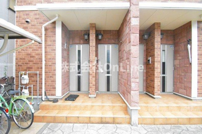 【エントランス】 | ピアチェーレA棟