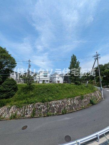 アリスト枚方香里ヶ丘の展望|物件からの眺望
■物件内覧・資金計画相談・住宅ローン相談、リフォーム相談、お問合せ受付中■
※当日・翌日のご内覧、ご相談はお電話でのお問合せがスムーズです！