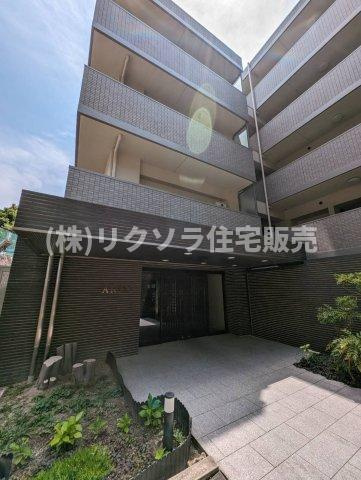 アリスト枚方香里ヶ丘のエントランス|エントランス
■物件内覧・資金計画相談・住宅ローン相談、リフォーム相談、お問合せ受付中■
※当日・翌日のご内覧、ご相談はお電話でのお問合せがスムーズです！