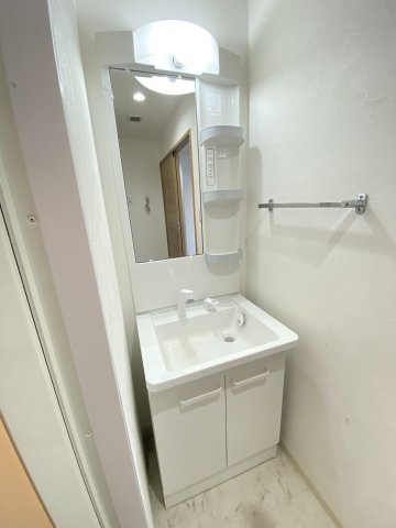 【洗面所】Yell　Residence　横川新橋 