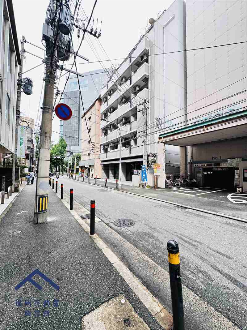 ホワイティ薬院の周辺