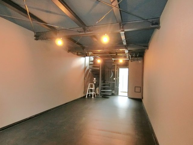 ＩＣＨＩＮＯＭＩＹＡ　ＢＡＳＥのその他|ガレージ