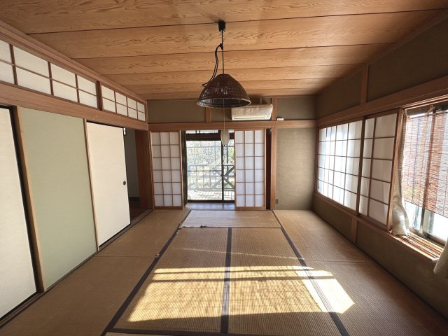 つくば市樋の沢　建物面積74坪の邸宅の和室|1階10畳和室　