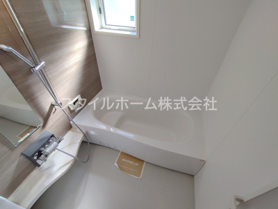 【浴室】 | ヴェルブィル | 別部屋写真です。