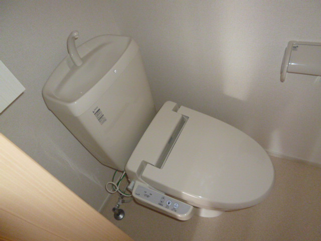 ルミエールＣのトイレ|シャワー付きトイレ