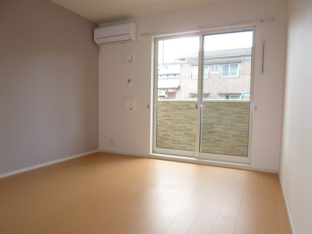 ルミエールＣの居間・リビング