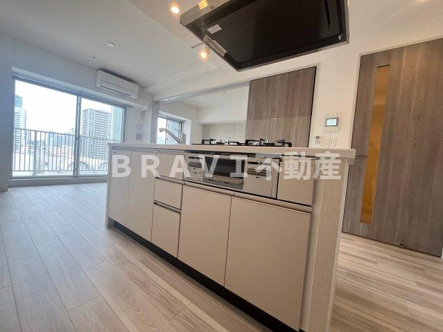 アーバネックス南新町 BRAVI不動産のキッチン|お料理しやすいキッチンです