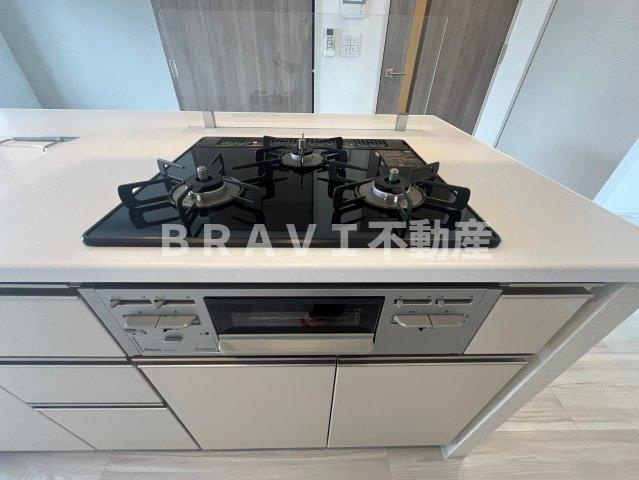 アーバネックス南新町 BRAVI不動産のキッチン|お料理しやすいキッチンです