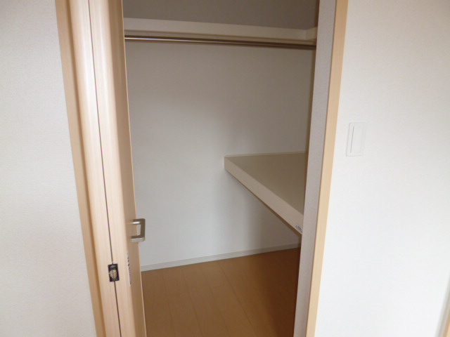 ルミエールＣの洋室