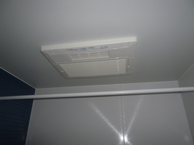 ルミエールＣの浴室|追い焚きバス