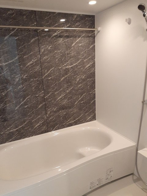 ソラリアＢの浴室