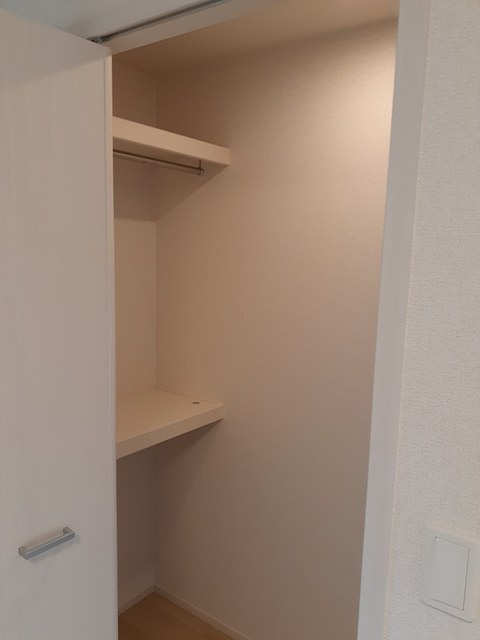 ソラリアＢの収納