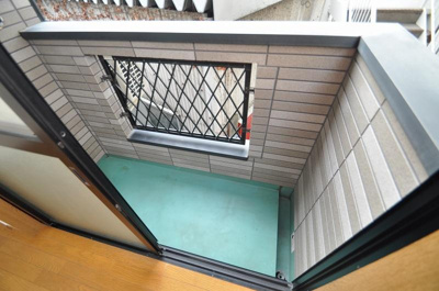 【バルコニー】 | エレガンテ平尾 | 別号室の写真になります。現況優先。
