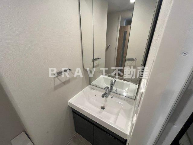 アーバネックス南新町 BRAVI不動産の独立洗面台|独立洗面台で身支度をすべて済ませてしまいましょう