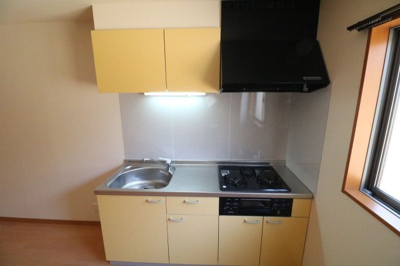 【キッチン】 | フローリッシュ豊浜 | 別号室の写真になります。現況優先。