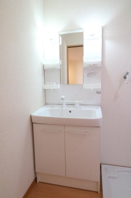 【洗面所】 | フローリッシュ豊浜 | 別号室の写真になります。現況優先。