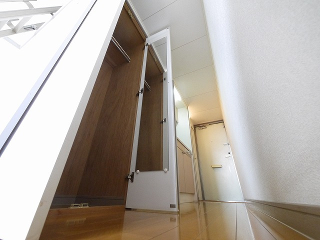 レオパレストミタⅡの収納|収納豊富です
