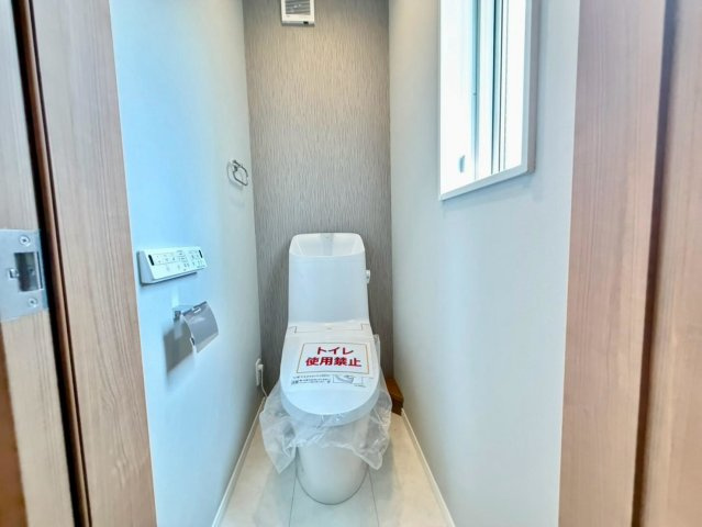 福田　新築一戸建のトイレ|トイレ１階と２階の２ヶ所あります！忙しい朝や家族の多いご家庭も安心ですね♪