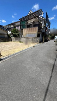 【前面道路含む現地写真】