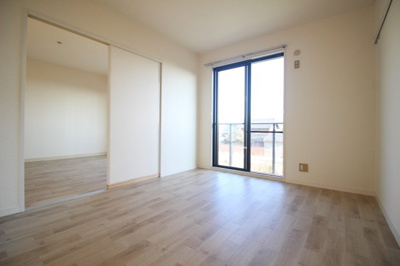 【洋室】 | ディアスリバーサイドA棟