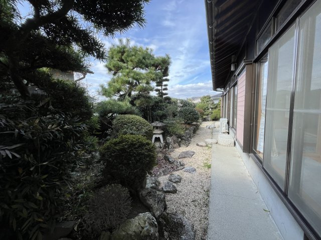 岩出市宮・中古戸建・54568の庭