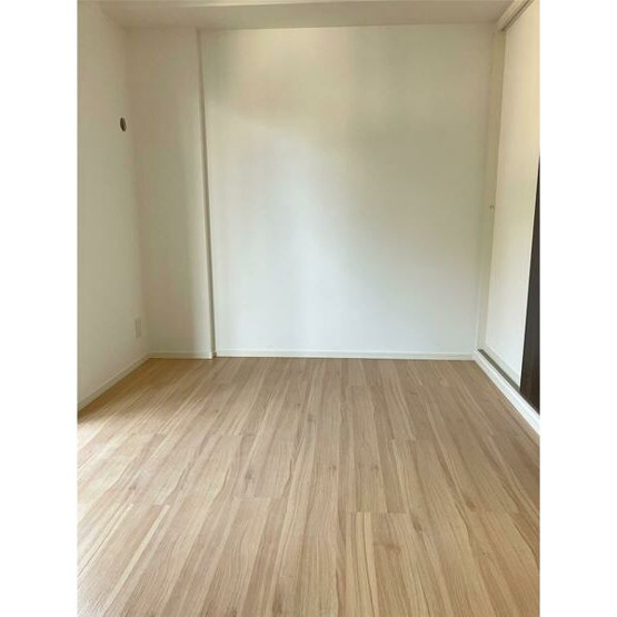 【洋室】 | RESIDENCE香椎 | 別号室の写真になります。現況優先。
