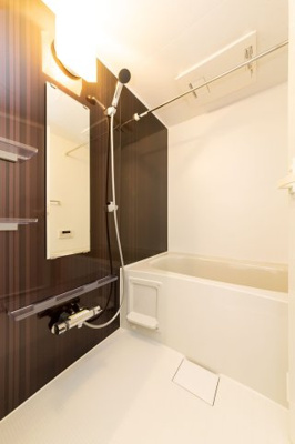 【浴室】 | J・プレミアムリゾート | 別号室の写真になります。現況優先。