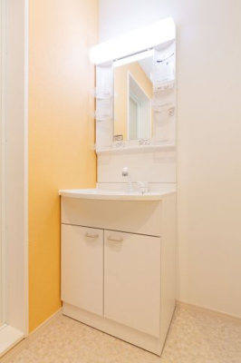 【洗面所】 | J・プレミアムリゾート | 別号室の写真になります。現況優先。