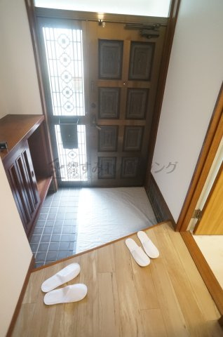 ビオラハウスⅠの玄関