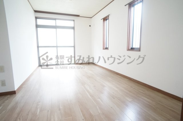 ビオラハウスⅠの居間・リビング