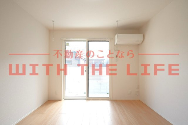 D-roomシャンヴル【キャッシュバック】の内装|明るい室内です