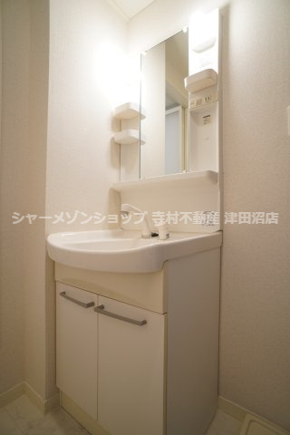 メゾン藤崎の独立洗面台