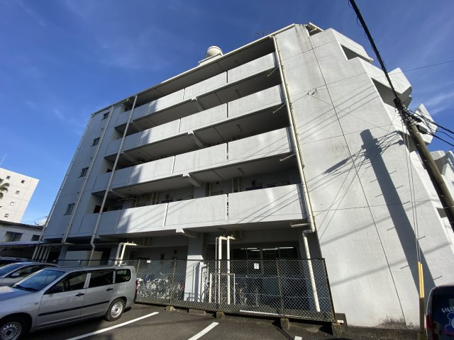 シルフィー丸島の外観