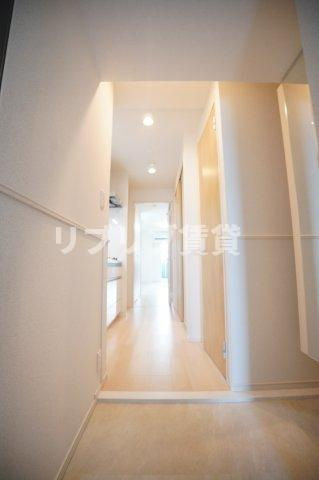 スアヴィス千葉の玄関