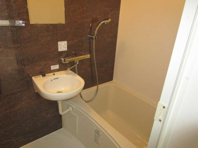 【独立洗面台】 | ファミール鹿田