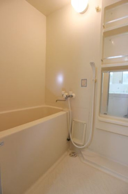 【浴室】 | PLEAST荘島 | ※写真は別間取りのお部屋です