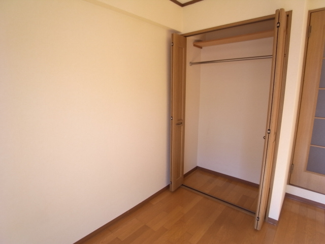 サンリット本山南の収納