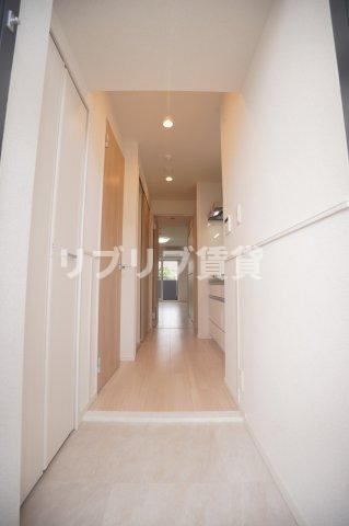 スアヴィス千葉の玄関