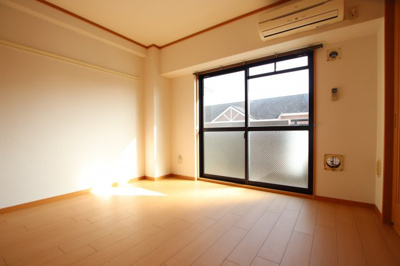 【洋室】 | トリニティーグレース