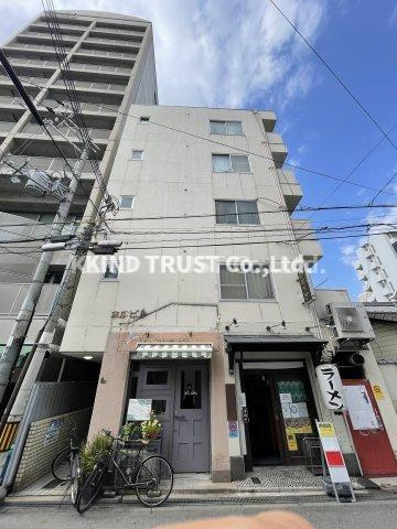 末広ビルの外観|おしゃれな外観です