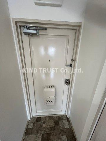 末広ビルの玄関|きれいな玄関です