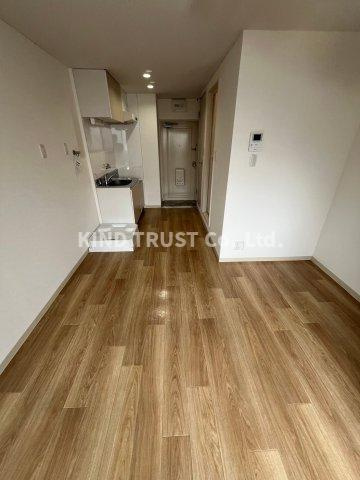 末広ビルの居間・リビング