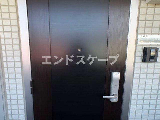 セプトガーデン元総社のエントランス|高崎、前橋、伊勢崎エリアのお部屋探しはエンドスケープまで！お客様の理想お聞かせ下さい♪