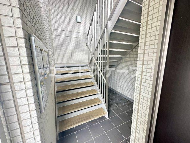 セプトガーデン元総社のエントランス|高崎、前橋のお部屋探しはエンドスケープまで！お客様の理想お聞かせ下さい♪