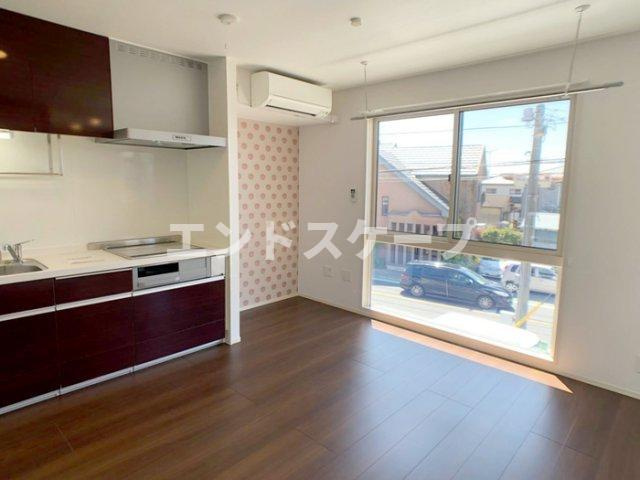 セプトガーデン元総社の居間・リビング|高崎、前橋、伊勢崎エリアのお部屋探しはエンドスケープまで！お客様の理想お聞かせ下さい♪